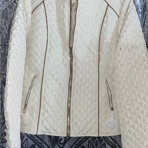 Chic Cream Quilted Puffer Jacket